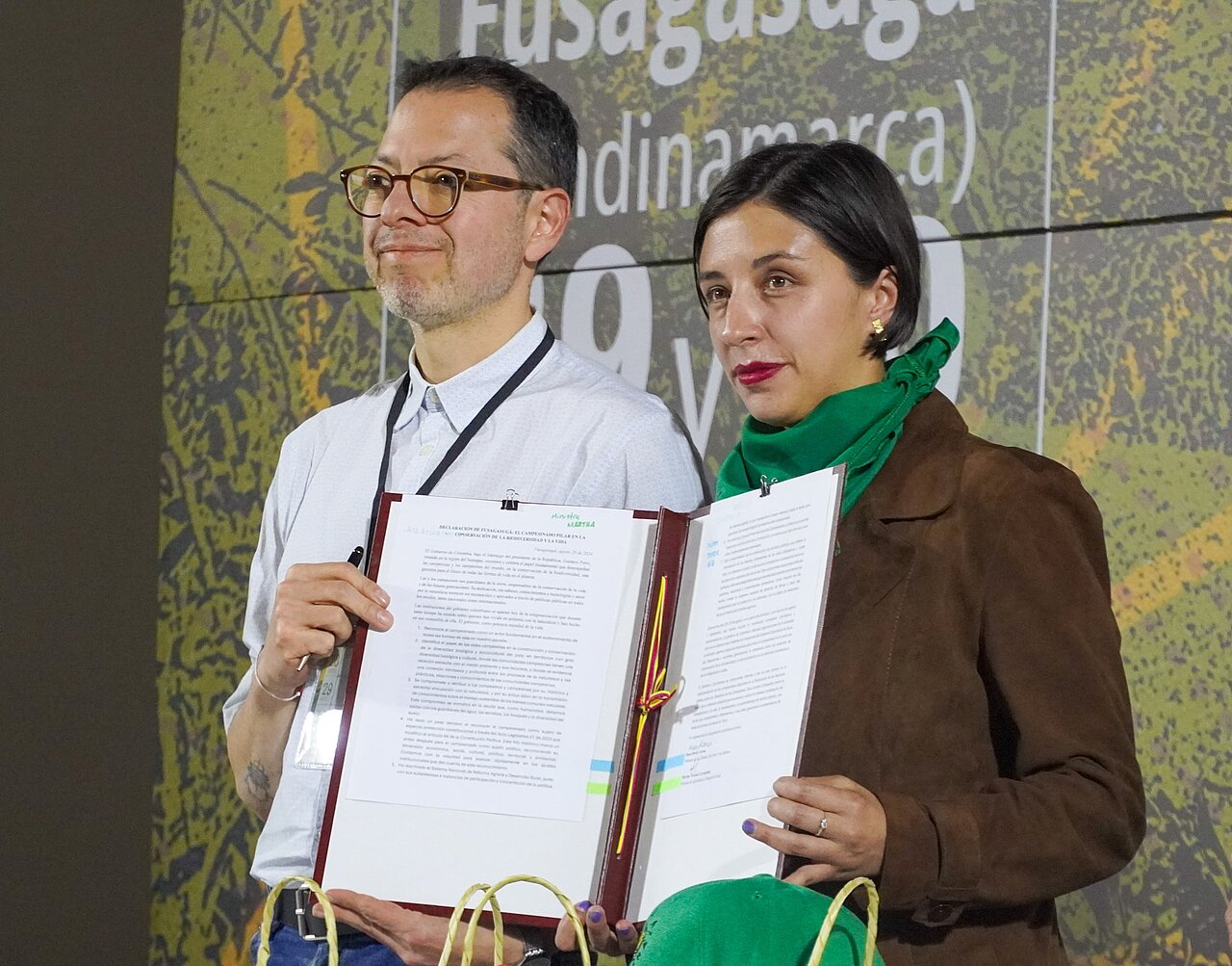 En la imagen se muestra los ministros 