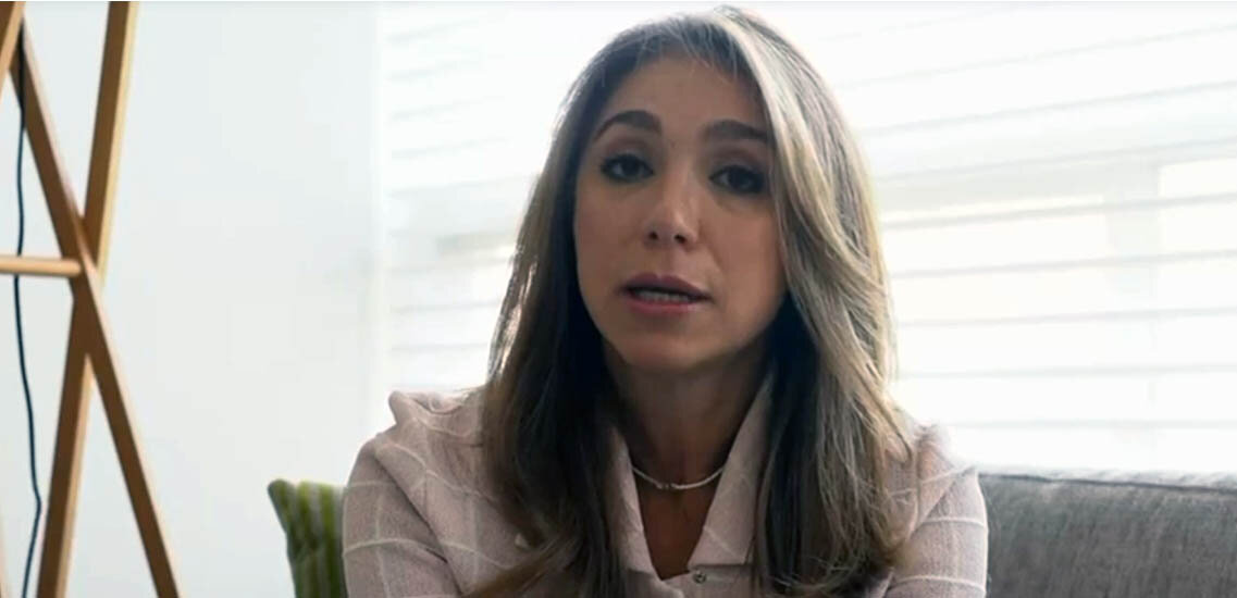 En la imagen se puede ver a Alexandra Restrepo Garcia quien es la nueva presidenta de Finagro