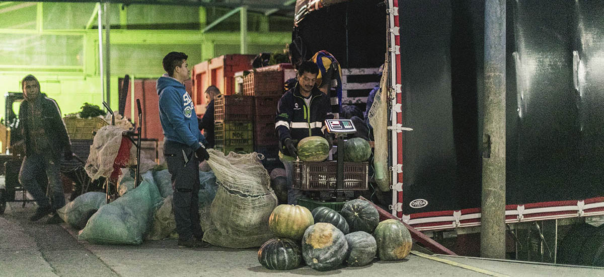 Imagen de alimentos en central de abastos