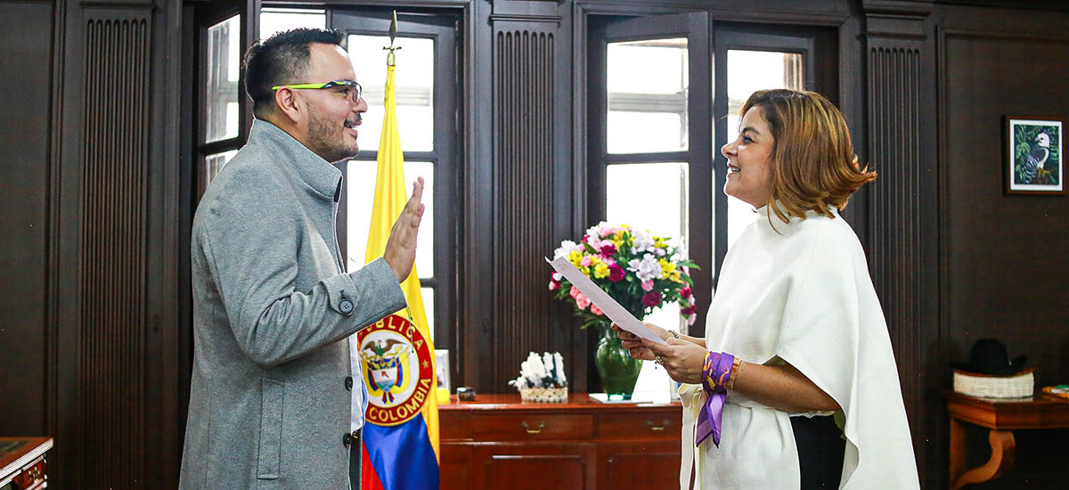 La ministra de Agricultura y Desarrollo Rural, Jhenifer Mojica, posesionó al ingeniero civil, quien viene de desempeñarse como alcalde de Villavicencio.