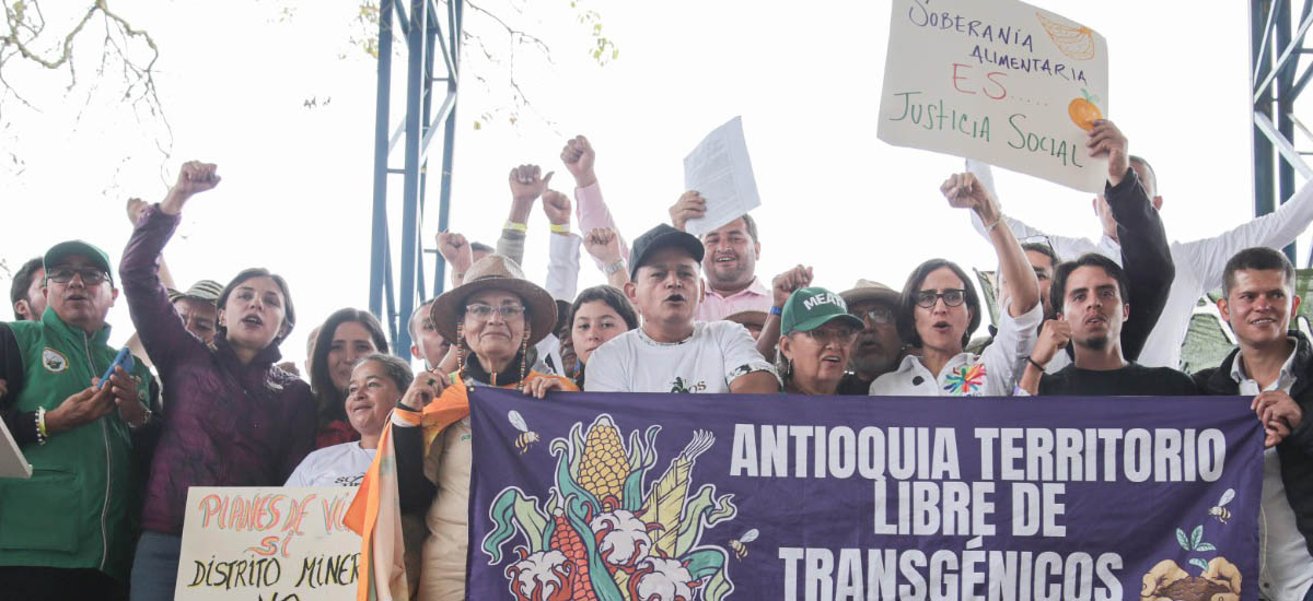 Gobierno del Cambio ratifica medidas para la protección de los suelos, el agua y la productividad agropecuaria en el Suroeste antioqueño