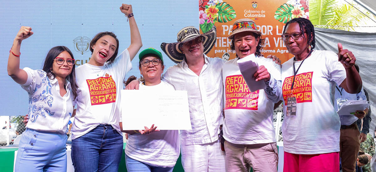 Pacto por la tierra, el agua, el territorio, el ambiente y la vida: redistribución, democracia, transformación del campo y recuperación de los vínculos originarios