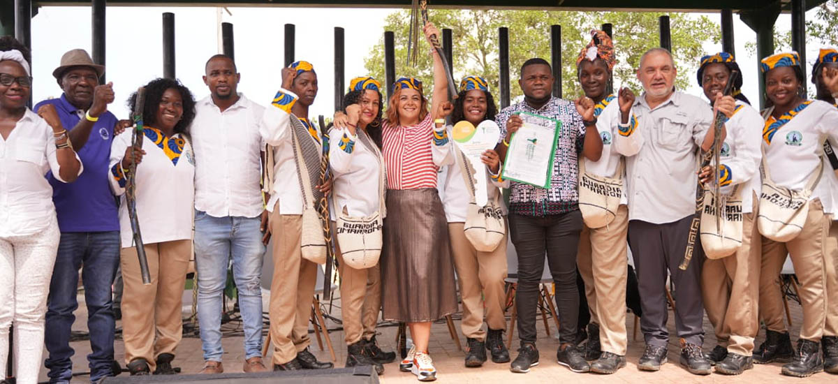 Con la entrega del título de propiedad, la reforma agraria llega a San Basilio de Palenque
