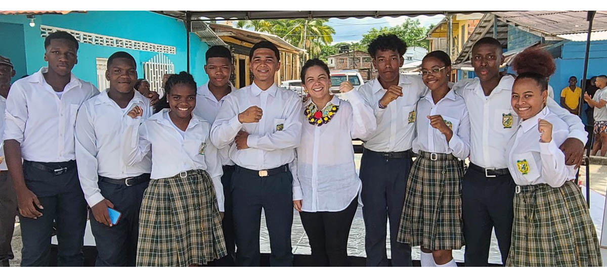 Un trabajo articulado entre las instituciones y el territorio para sacar adelante las sentencias de restitución de tierras, compromiso de ministra de Agricultura, Jhenifer Mojica, ante consejos comunitarios del Chocó